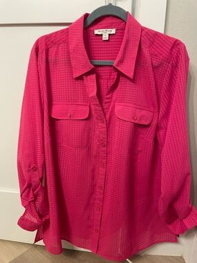 Studio Works Hot Pink Button-Up Blouse - X1